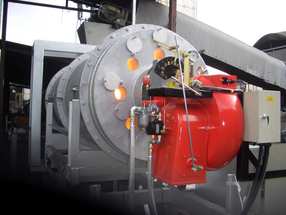 【ガンタイプオイルバーナー】施工事例 寿バーナープラント株式会社